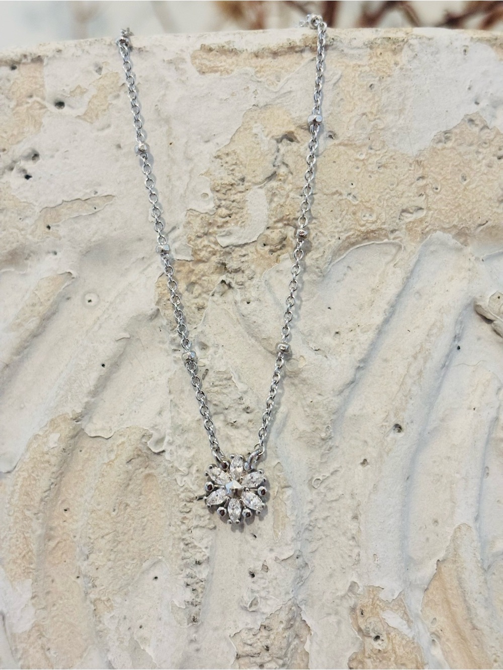 Kendra Scott Silver Crystal Flower Necklace - Picture 2 of 4